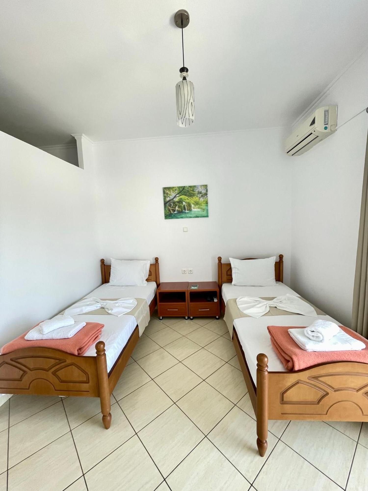 Spilea Apartments Himarë Pokoj fotografie